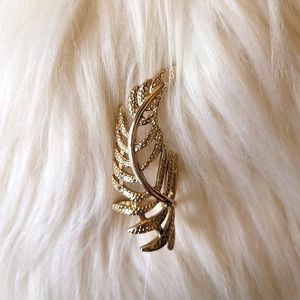 Gold Tone Knuckle Ring | Size 8